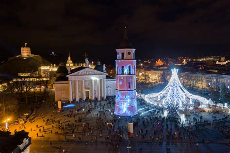 Посмотрите, как Вильнюс встретил 2020-й год - Новости стран Балтии ...