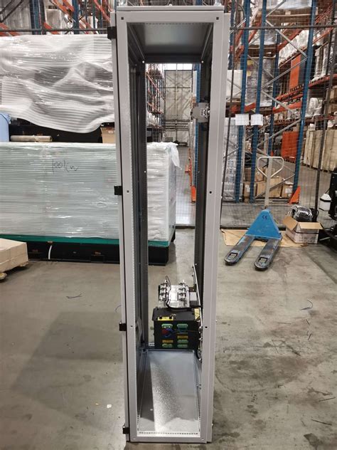 Купить Автоматический ввод резерва АВР в отдельном шкафу 630 А