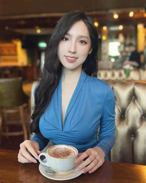 Coffee Break Nudes Realasians Nude Pics Org