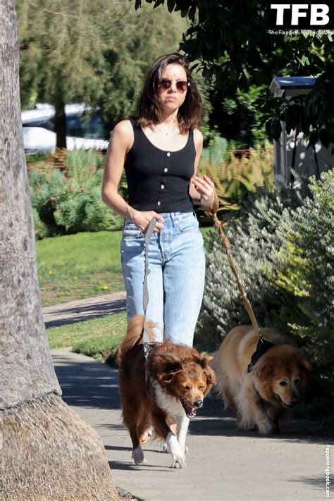 Aubrey Plaza Plazadeaubrey Evilhag Nude The Fappening Photo Fappeningbook