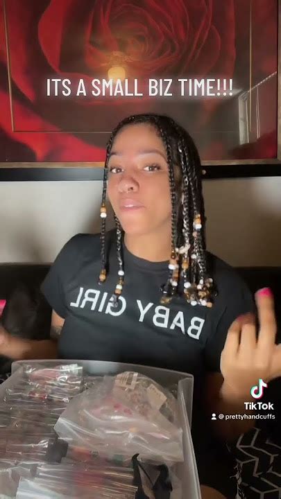 Hot Sexy Irvy Chery Bikini Pics