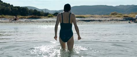 Nude video celebs Rebecca Marder nude De grandes espérances