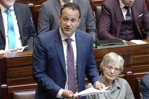 Leo Varadkar Sperava Che L Essere Gay Fosse Solo Una Fase Da Sopprimere Sposando Una Donna