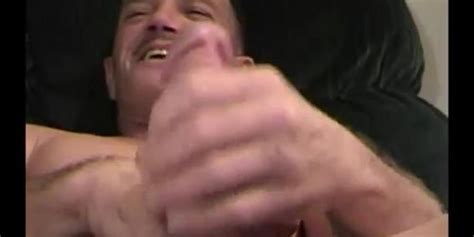 Mature Amateur Joe Beating Off Tnaflix