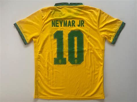 neymar jr  brazil soccer jersey men size  large  shipreturn