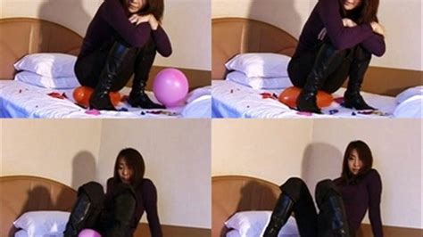 Popping Balloons Under The Mistress Ass Cheeks YUD Part High Resolution