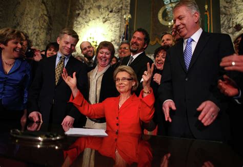 Gregoire Signs Same Sex Marriage Bill