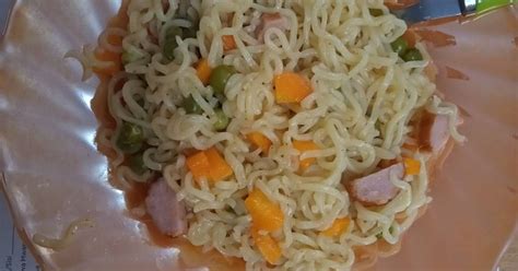 Veggie Indomie And Sausage Recipe By Njoki Njiru Cookpad