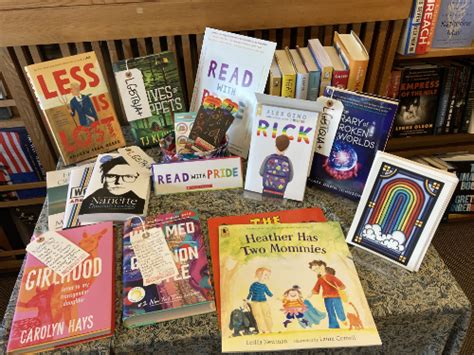 Carolyn Auction Hunters Bikini