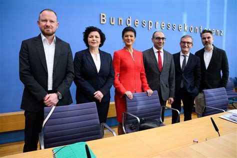 Bündnis Sahra Wagenknecht stellt neue Partei und Programm vor