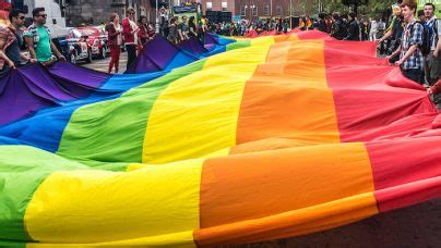 Sex Tongue And International Relations