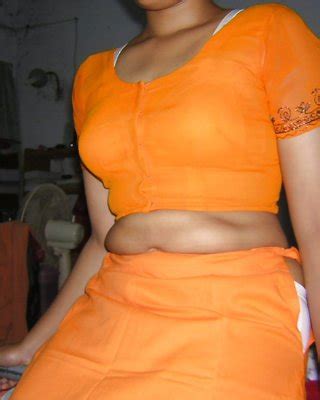 DESI AUNTY SAREE WITHOUT FACE Porn Pictures XXX Photos Sex Images
