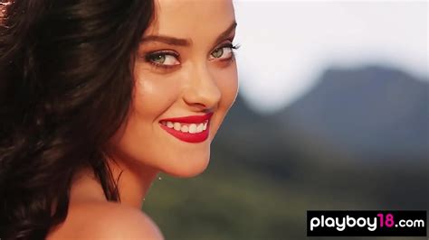 Big Boobed Brunette Beauty Stripping To Show Her Perfect Shapes Xnxx