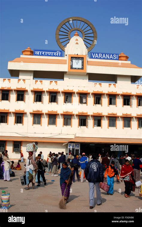 Varanasi Railway station, Banaras, Benaras, Varanasi, Uttar Pradesh ...