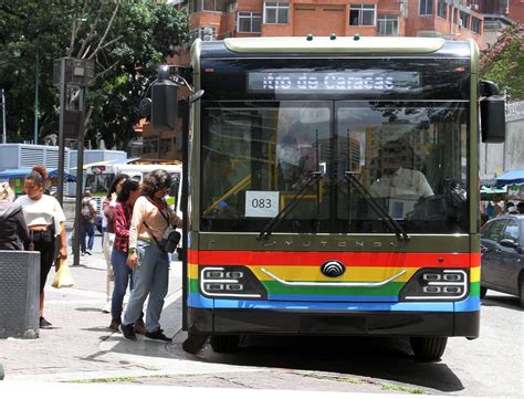 Metrobús: Schedules and Routes for the Bus Rapid Transit System 12