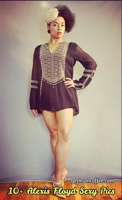8 Hot Sexy Alexis Floyd Bikini Pics