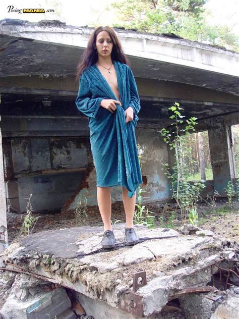 Naughty Babe Gets Nude And Makes A Big Puddle Of Pee In The Open Air Porn Pictures XXX Photos