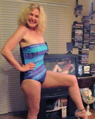 One Piece Swimsuits Porn Pics PICTOA