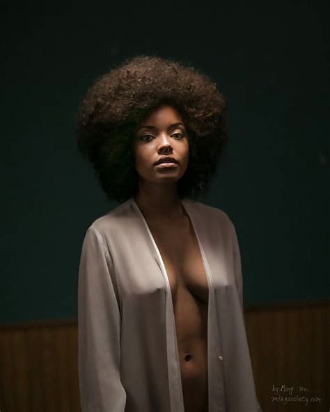 Black Ebony Nude And No Nude Porn Pic