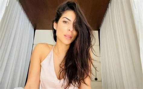 Mar A Le N Deja Boquiabiertos A Sus Fans Con Foto En Bikini En Cancha