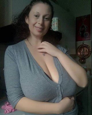 Huge Gran Emilia Big Big Titts Porn Pictures Xxx Photos Sex Images Pictoa