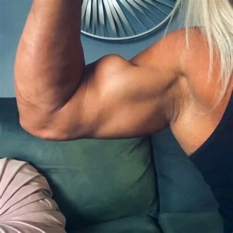 Fbb Free Muscular Woman Fbb Porn Video Xhamster