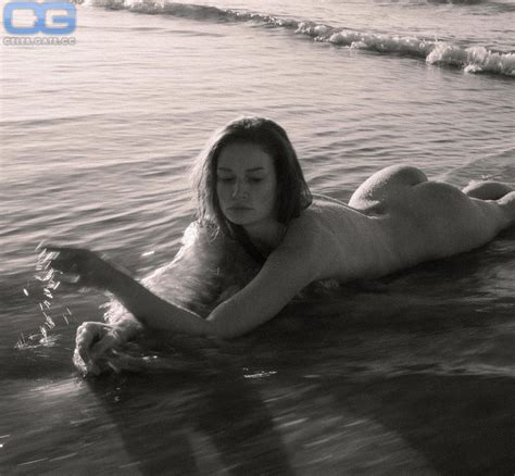 Jana Heinisch Nude Pictures Onlyfans Leaks Playboy Photos Sex Scene Uncensored