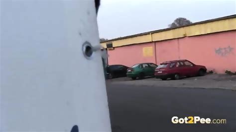 This Babe Pees In Front Of Passing Traffic