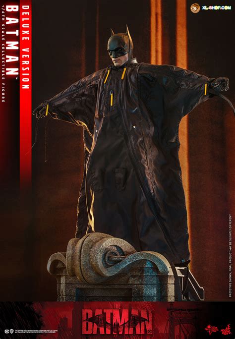 Hot Toys Mms The Batman Th Scale Batman Collectible Figure Deluxe Version
