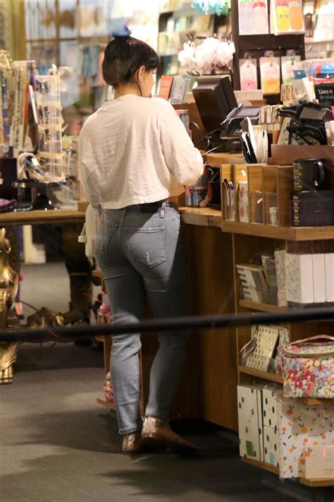 Ariel Winter Big Ass Hot Celebs Home