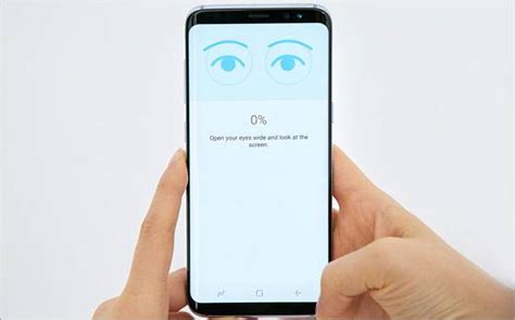 Samsung Galaxy S8 S Iris Scanner Is Surprisingly Easy To Hack India Today