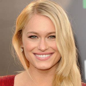 Leven Rambin Nude Photos Won T Affect Actress Career A New Poll