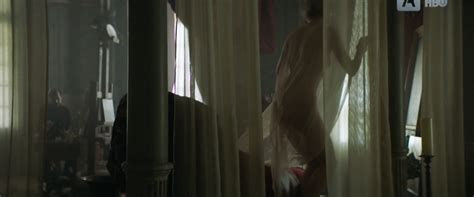 Nude Video Celebs Evelyne Brochu Nude Paris Police S E