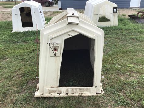Calf Hutch BigIron Auctions