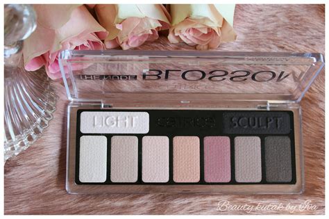 Beauty Kutak By Iva Recenzija Catrice The Nude Blossom Collection Paleta Sjenila Za O I