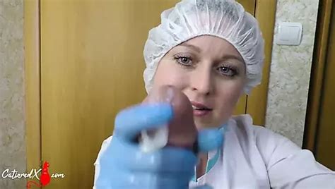 Deutsche MILF Krankenschwester hilft Patienten mit Ficken sich gut zu fühlen xHamster