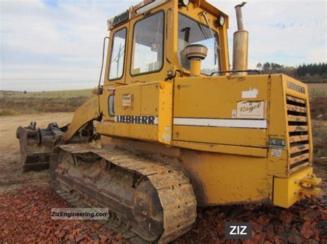 Liebherr LR 621 B 1989 Dozer Construction Equipment Photo and Specs