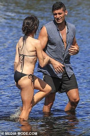 Madeleine West Wears A Tiny Bikini As She Kisses New Man Maximo Bottaro In Byron Bay Daily