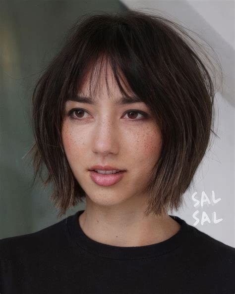 25 Edgy Short Bobs With Wispy Bangs - Styleoholic