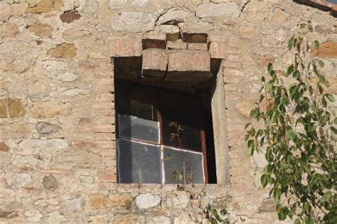 Berardenga I Ruderi Della Chiesa Di San Vito Andrea Pagliantini