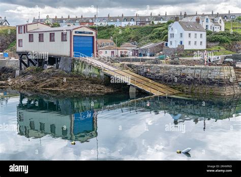 St Abbs Lifeboat Station Reflection St Abbs Scotland Stock Photo Alamy