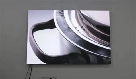 Naked Eye D LED Video Advertising Screen Degree Corner Synchronous