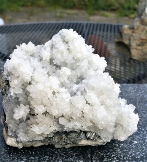 Beautiful Chunk Of Pure White Calcite Rose Crystals On Matrix 120 X