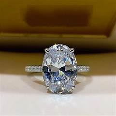 Hailey Bieber Engagement Ring