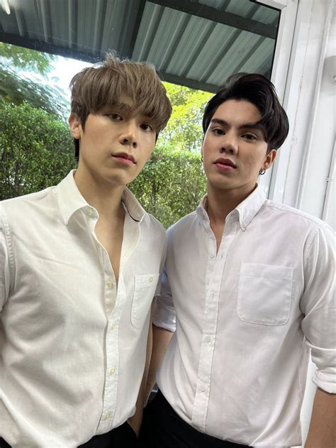 MEMINDY บรรยากาศรก LoveinTheAir on Twitter Celebrity couples Cute gay couples Future