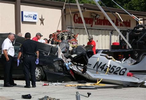 Kathryn's Report: Loss of Control in Flight: Cirrus SR20, N4252G, fatal accident occurred June ...