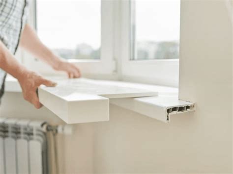 Установка пластикового подоконника от Экипаж.