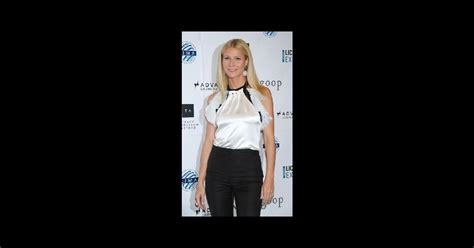 PHOTOS Gwyneth Paltrow ose la lingerie torride dans une nouvelle comédie sexy Premiere fr
