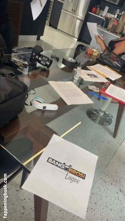 Daph ASMR Nude OnlyFans Leaks Fappening FappeningBook