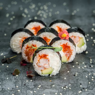 Роллы сборка в городе Пермь от ЁбиСан